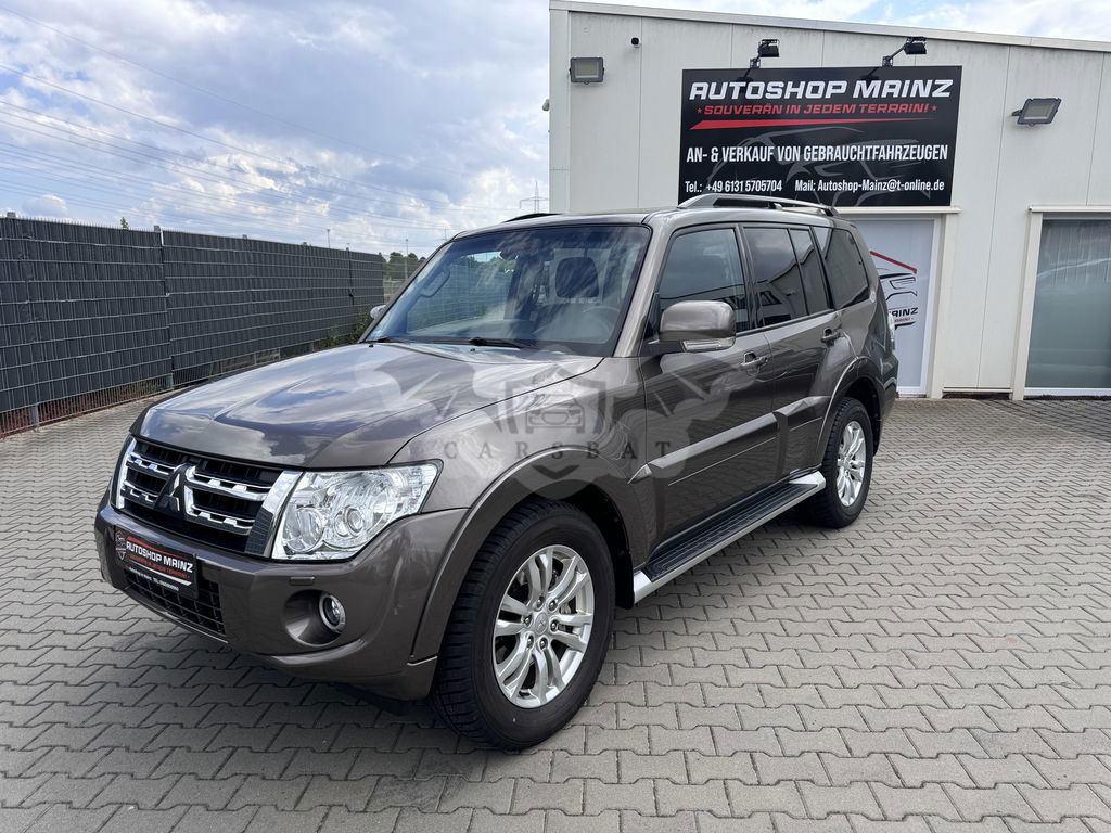 Mitsubishi Pajero 2012
