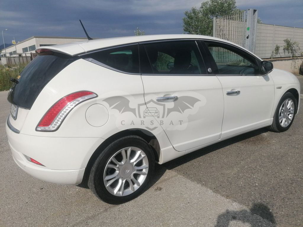 Lancia Delta 2014