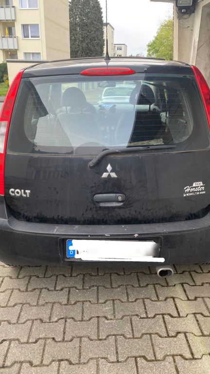 Mitsubishi Colt 2004