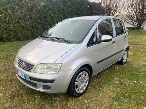 Fiat Idea 2011