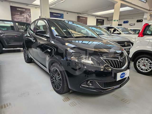 Lancia Ypsilon 2022