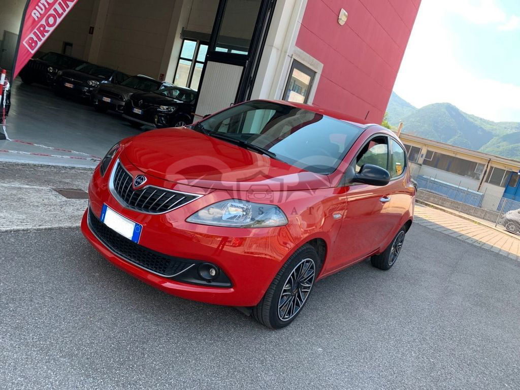 Lancia Ypsilon 2022