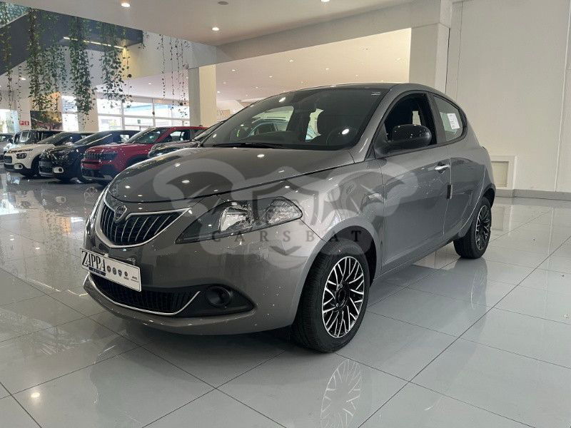 Lancia Ypsilon 2024