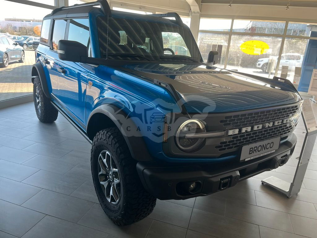 Ford Bronco 2024