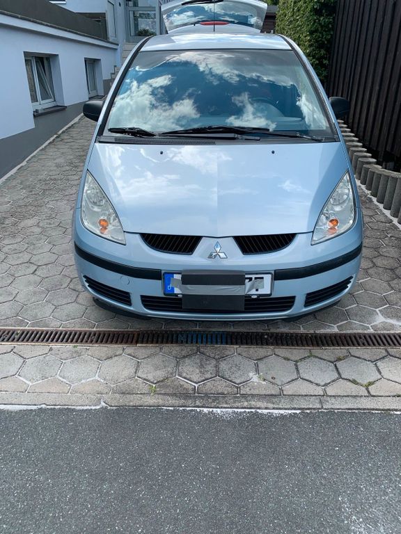 Mitsubishi Colt 2004