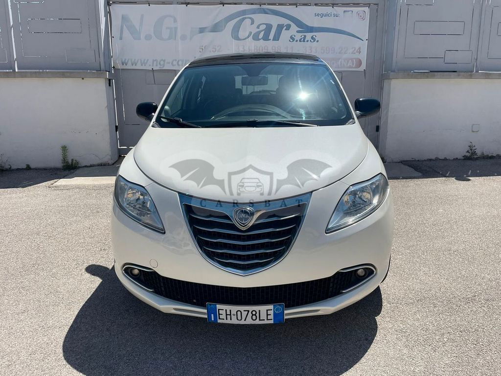 Lancia Ypsilon 2011