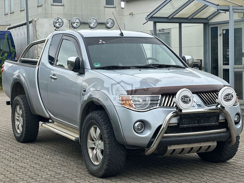 Mitsubishi L200 2006