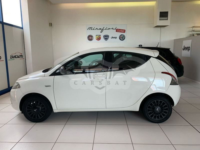 Lancia Ypsilon 2014