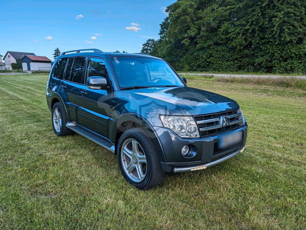 Mitsubishi Pajero 2009