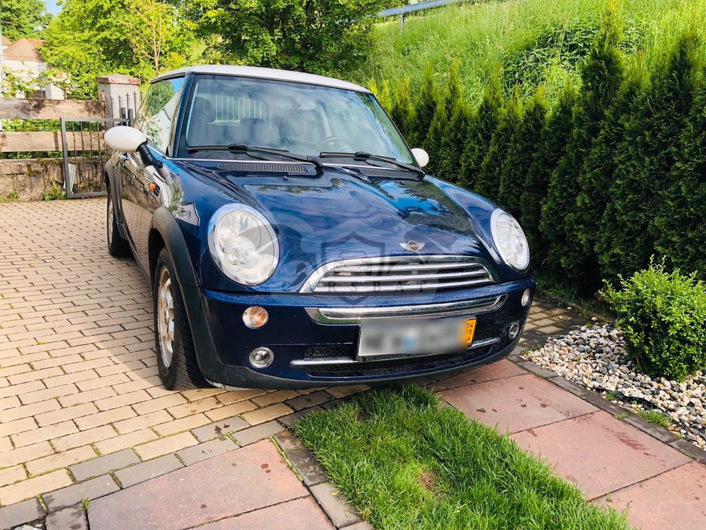 Mini One 2004