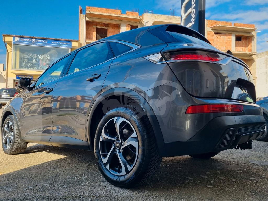 DS DS7 Crossback 2018