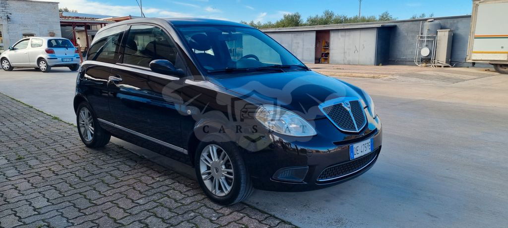 Lancia Ypsilon 2006