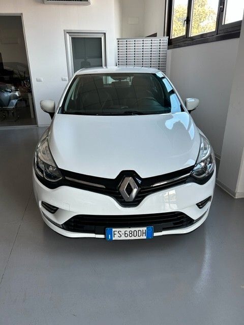 Renault Clio 2019