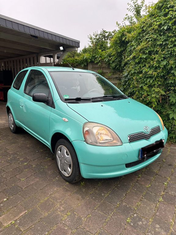 Toyota Yaris 1999