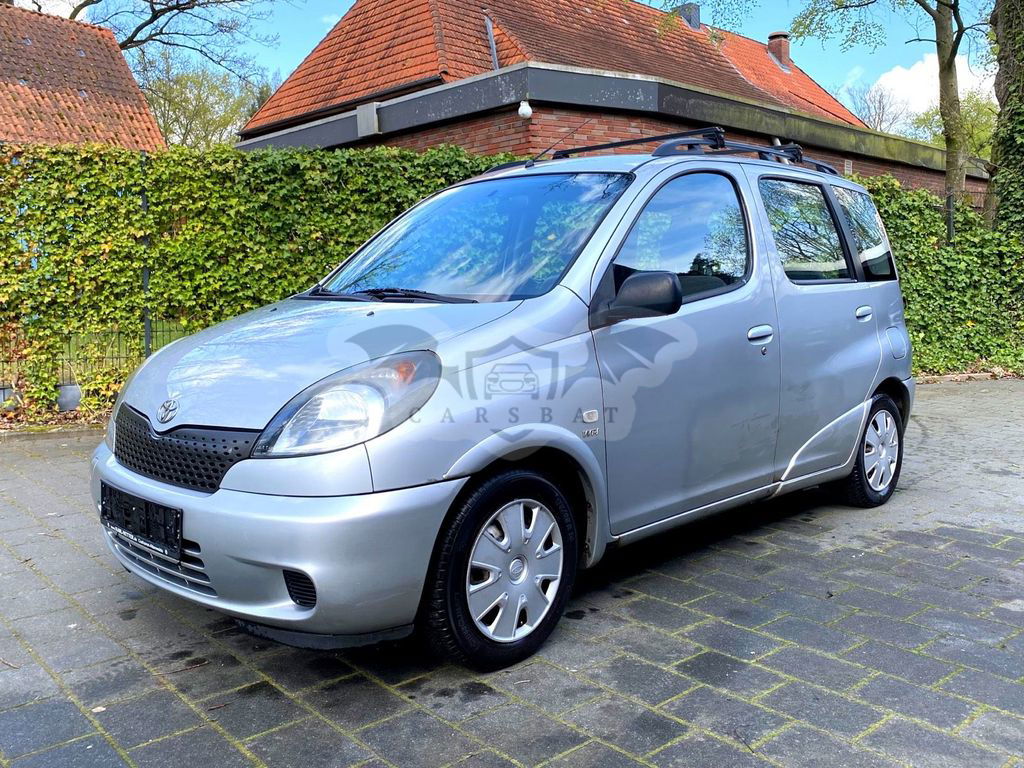 Toyota Verso 2001