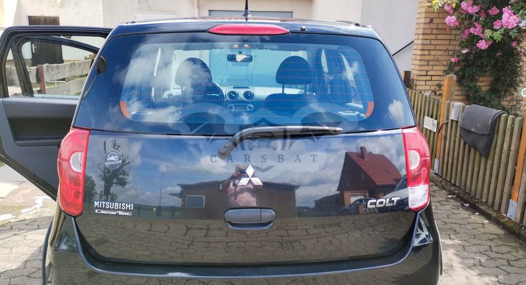 Mitsubishi Colt 2011