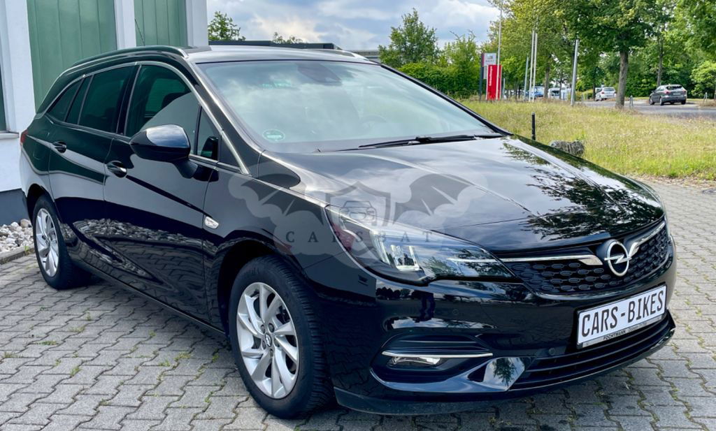 Opel Astra 2022