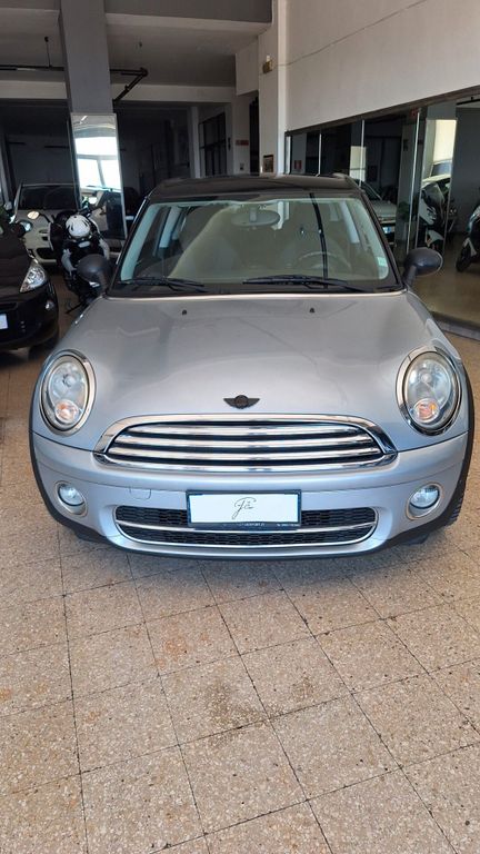 Mini Clubman 2009