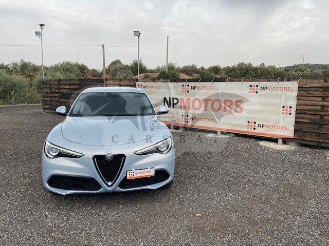 Alfa Romeo Stelvio 2021