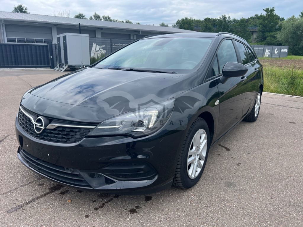Opel Astra 2022