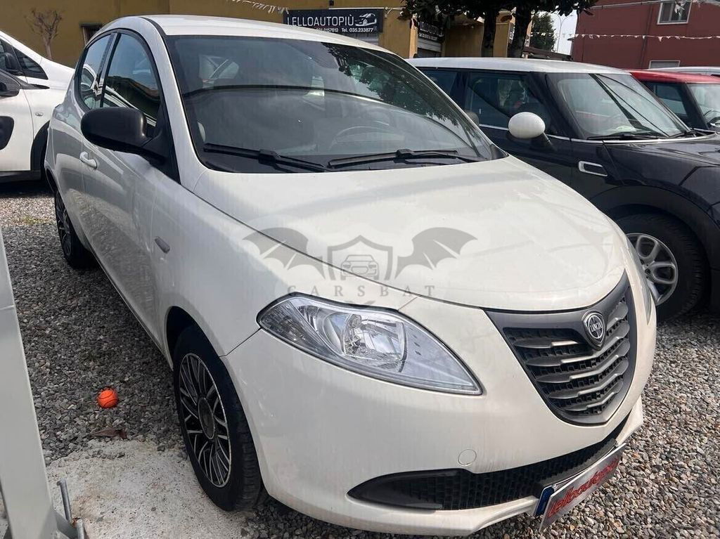 Lancia Ypsilon 2015