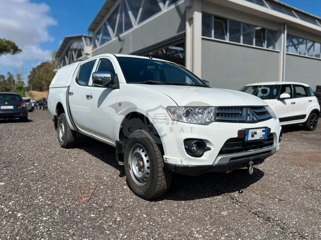 Mitsubishi L200 2016