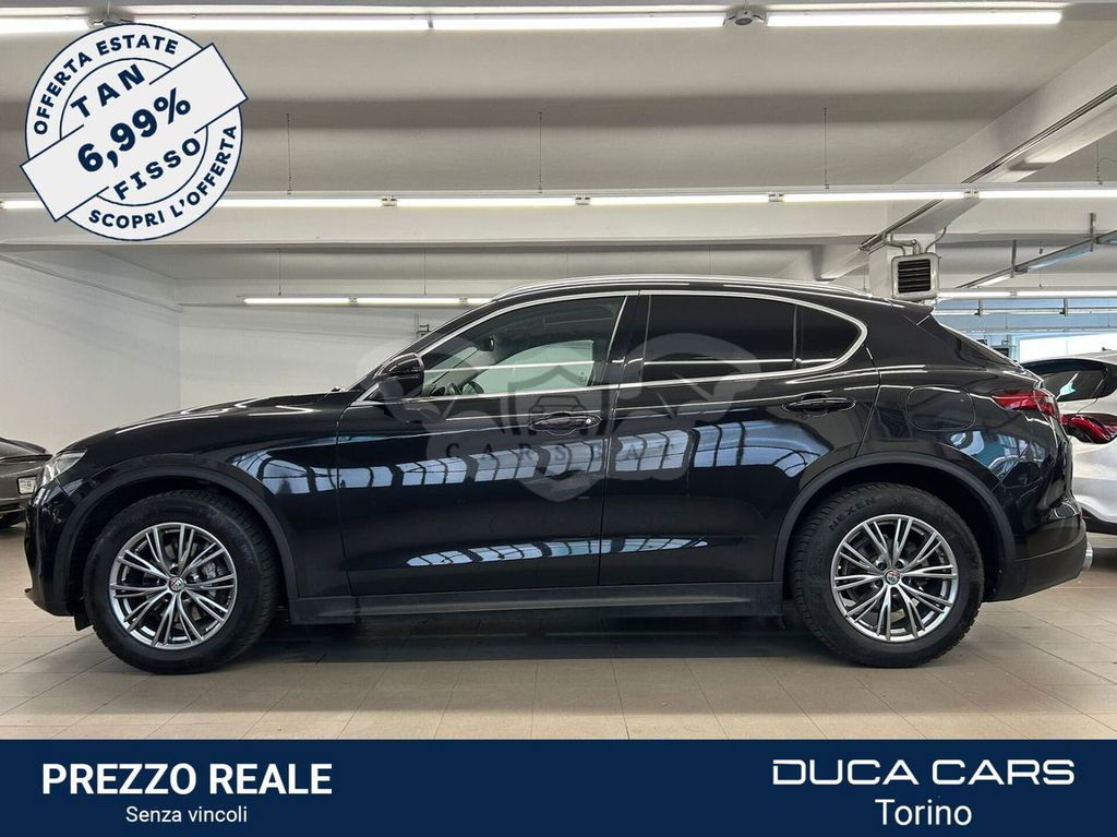 Alfa Romeo Stelvio 2021