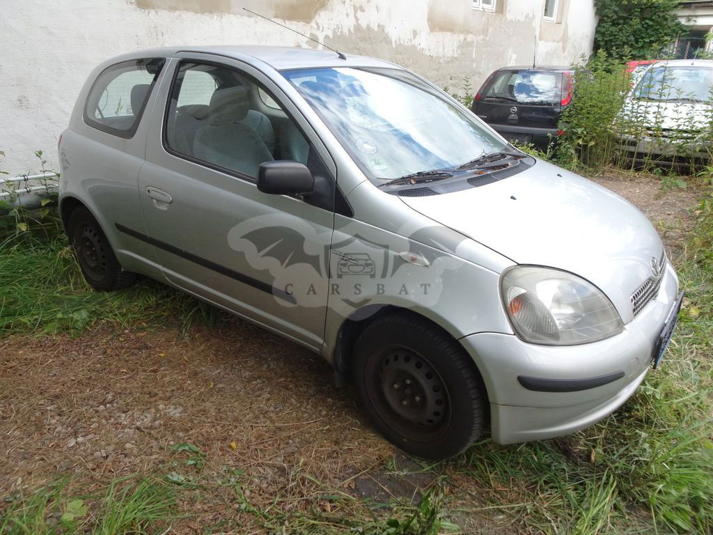 Toyota Yaris 1999