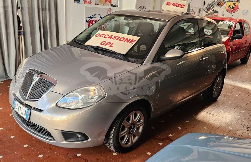 Lancia Ypsilon 2008