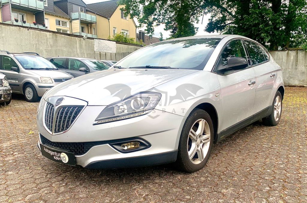 Lancia Delta 2009