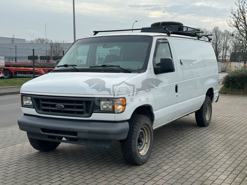 Ford Econoline 2005