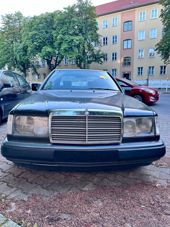Mercedes-Benz CE 300 1991
