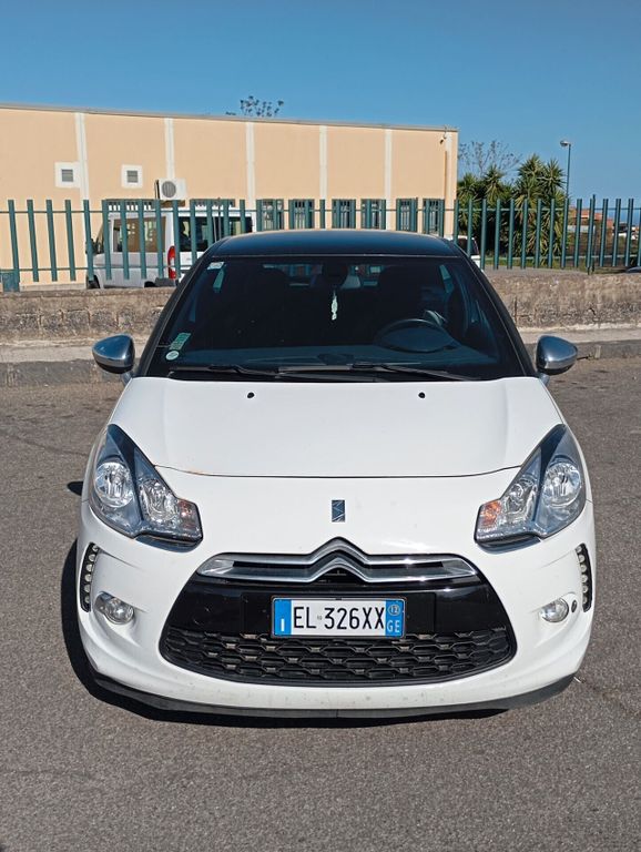 DS DS3 2012