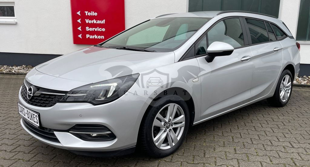 Opel Astra 2021