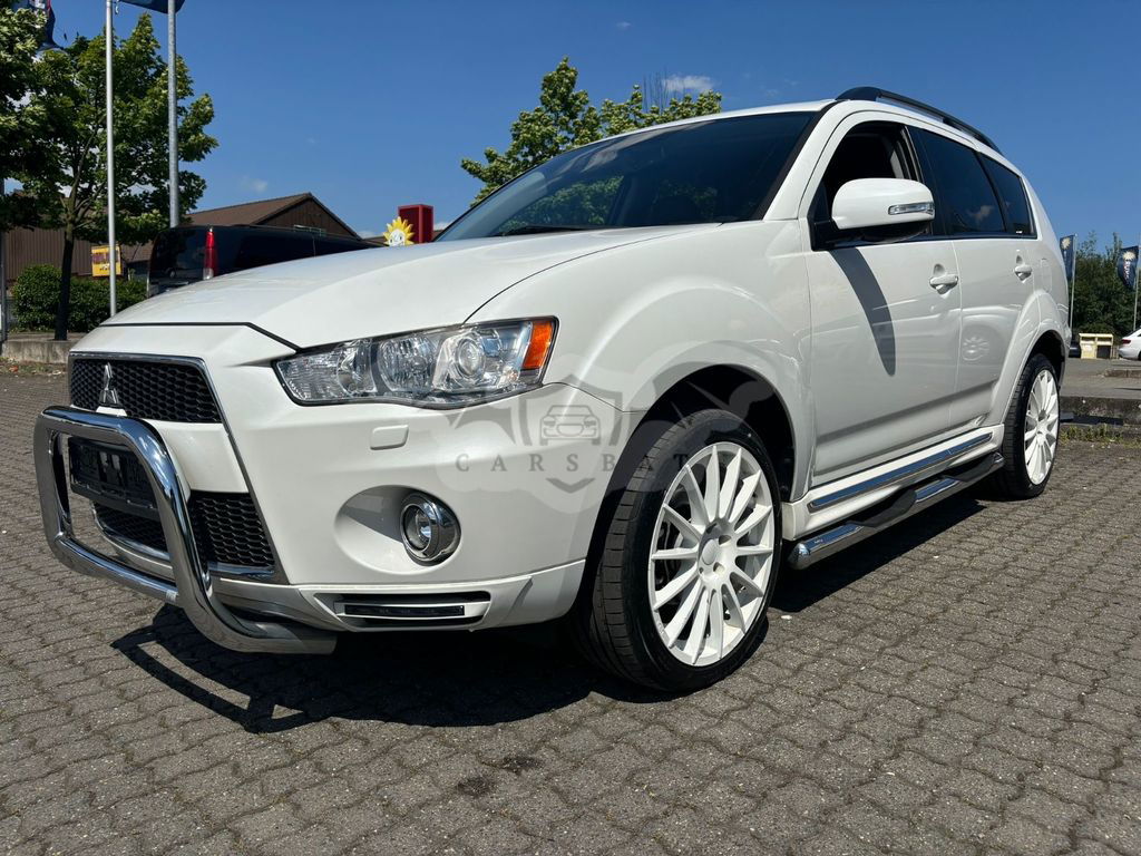 Mitsubishi Outlander 2012