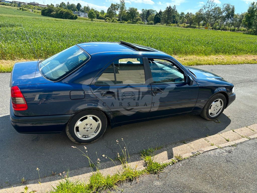 Mercedes-Benz V 220 1996