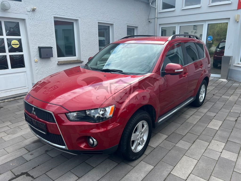 Mitsubishi Outlander 2011