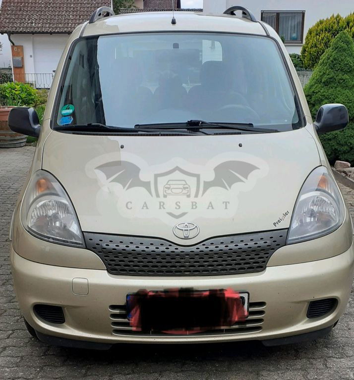 Toyota Verso 2000