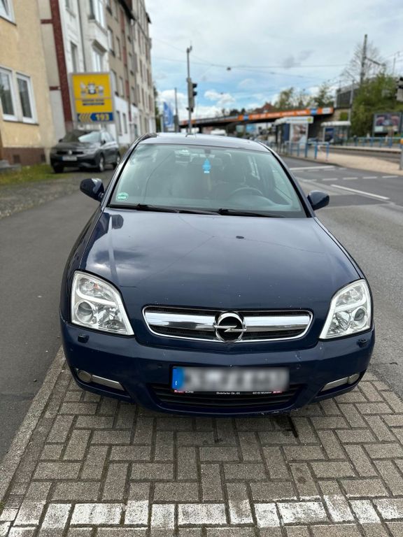 Opel Insignia 2004