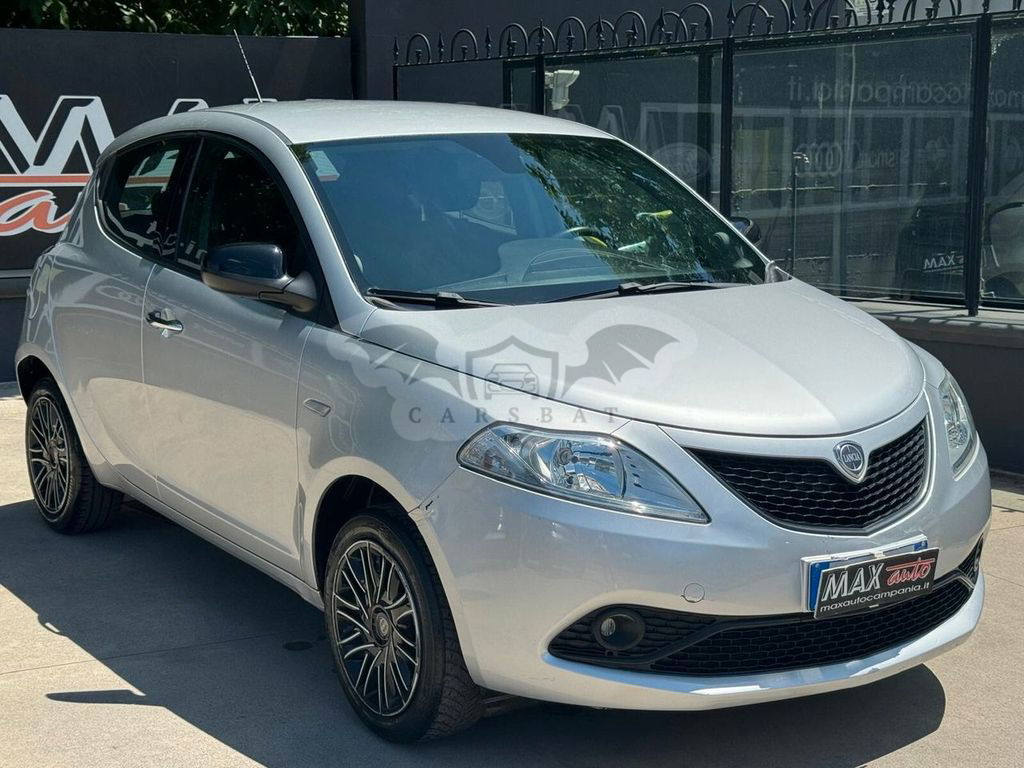 Lancia Ypsilon 2020