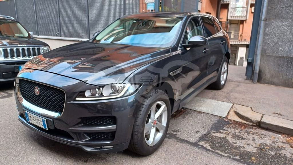 Jaguar F-Pace 2017