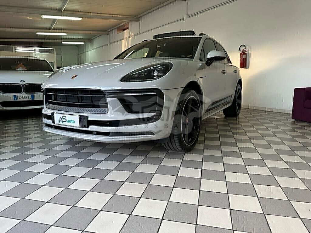 Porsche Macan 2022