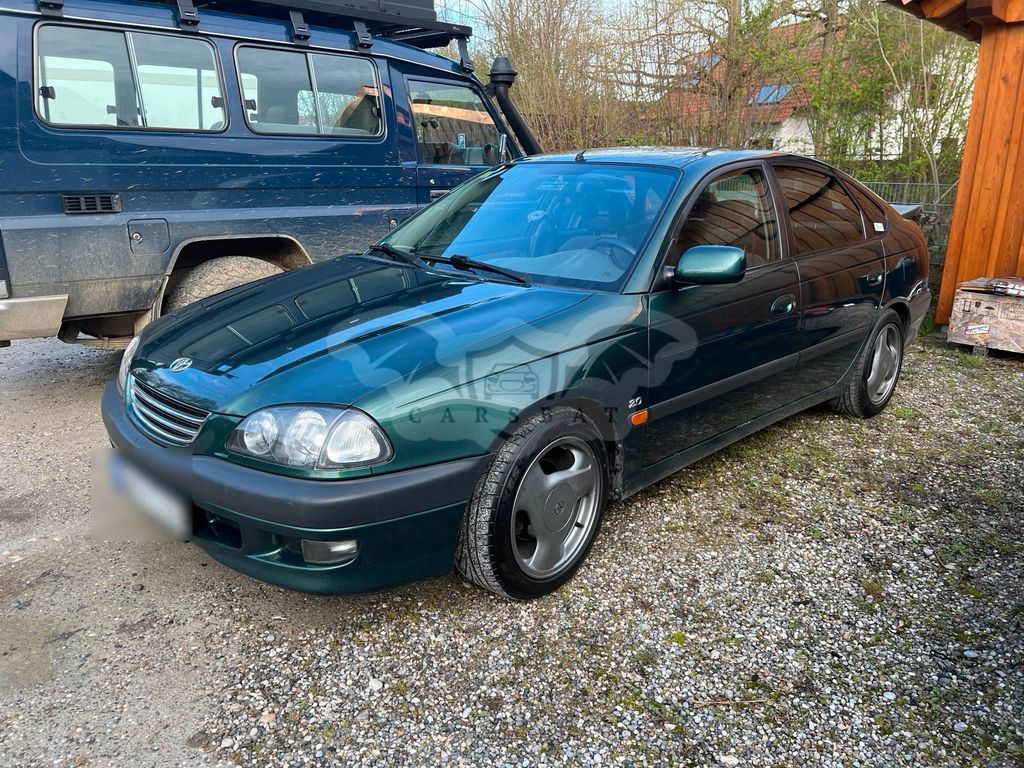 Toyota Avensis 1999