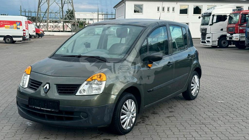 Renault Grand Modus 2005