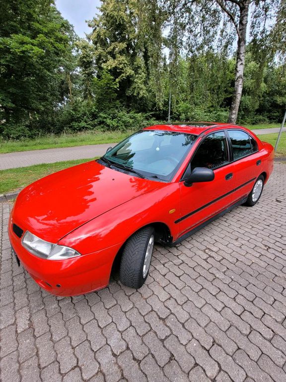 Mitsubishi Carisma 2000