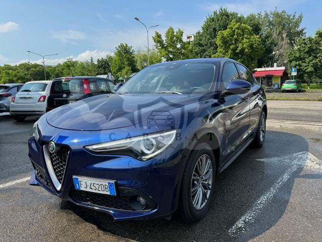 Alfa Romeo Stelvio 2017