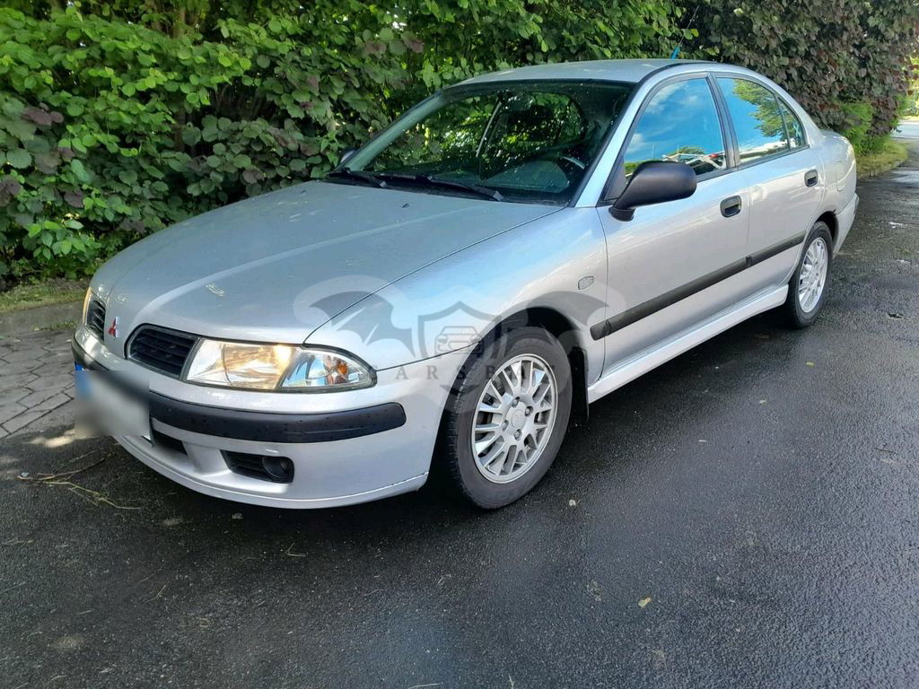 Mitsubishi Carisma 2000