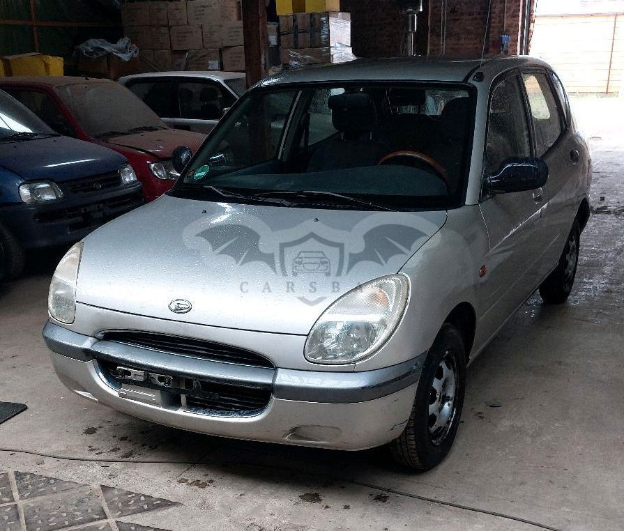 Daihatsu Sirion 2002