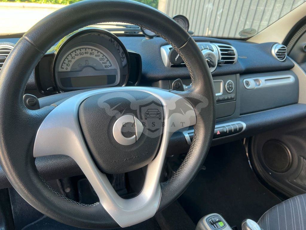 Smart Fortwo 2011