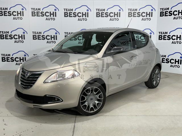 Lancia Ypsilon 2012